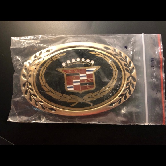 RARE Heritage Cadillac Brass Belt Buckle - Picture 1 of 4